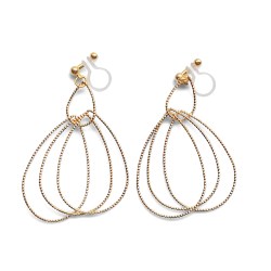 <img src=”comfortable-pierced-look-dangle-shiny-rotatable-textured-gold-double-teardrop-hoop-invisible-clip-on-earrings-miyabigrace-e5a4bee880b3e792b0-e5a4bee5bc8fe880b3e792b0-e382a4.jpg” alt=”pierced look and comfortable Comfortable and pierced look dangle gold double teardrop hoop tribal invisible clip on earrings by MiyabiGrace 耳環夾 ノンホールピアス 夾式耳環”/>