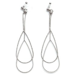 <img src=”comfortable-pierced-look-dangle-silver-thread-theader-bar-invisible-clip-on-earrings-7.jpg” alt=”pierced look and comfortable Comfortable and pierced look dangle silver invisible clip on double teardrop hoop earrings 夾耳環 ノンホールピアス MiyabiGrace”/>