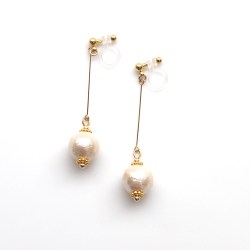 <img src=”dangle-gold-light-beige-cotton-pearl-invisible-clip-on-earrings-non-pierced-earrings” alt=”pierced look and comfortable Dangle Light Beige wedding bridal Cotton Pearl Invisible Clip On Earrings”/>