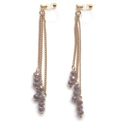 <img src=”dangle-long-gold-chain-purplish-gray-beaded-invisible-clip-on-earrings-miyabigrace4.jpg” alt=”pierced look and comfortable dangle light brown beads and gold chains invisible clip on earrings MiyabiGrace”/>