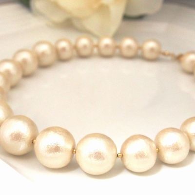Light Beige Large Japanese Cotton Pearl Necklace_MiyabiGrace (4)