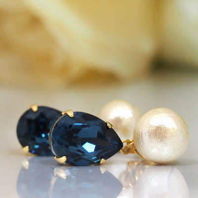 Montana Swarovski Crystal and Japanese cotton pearl earrings_MiyabiGrace (2)