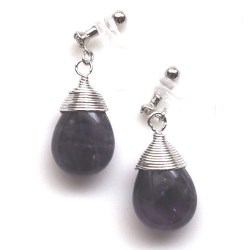 <img src=”/teardrop-purple-amethyst-gemstone-invisible-clip-on-earrings-miyabigrace9.jpg” alt=”Pierced look and comfortable Teardrop purple amethyst invisible clip on earrings”/>