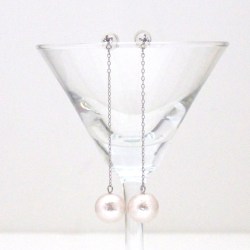 Dangle crystal and white Japanese cotton pearl earrings