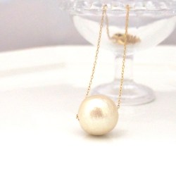 Large Japanese cotton pearl pendant