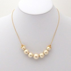 Princess style light beige Japanese cotton pearl necklace