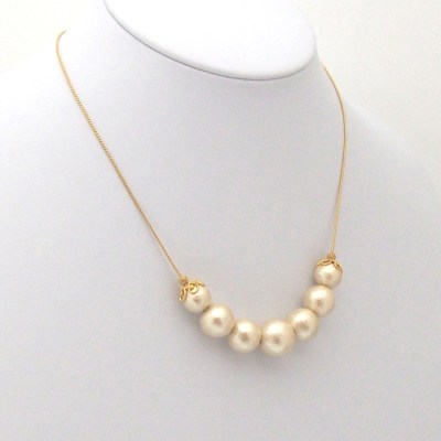 Princess style light beige Japanese cotton pearl necklace