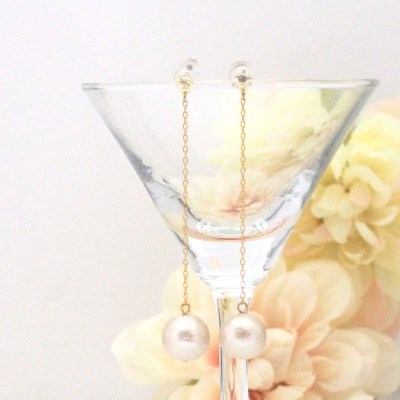 Dangle crystal and Japanese cotton pearl earrings