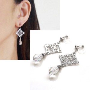 <img src=”dangle-silver-filigree-teardrop-swarovski-crystal-invisible-clip-on-earrings-non-pierced-earrings1.jpg” alt=”pierced look and comfortable Pierced look and comfortable dangle wedding bridal cubic zirconia teardrop swarovski crystal invisible clip on earrings 耳環夾 ノンホールピアス　イヤリング”/>