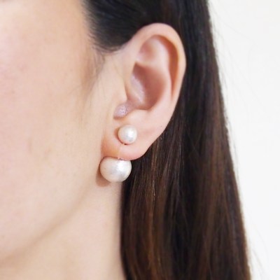  Double White Cotton Pearl Invisible Clip On Earrings_MiyabiGrace
