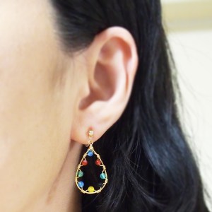 <img src=”comfortable-pierced-look-multicolor-agate-gold-dangle-invisible-clip-on-hoop-earrings4.jpg” alt=”pierced look and comfortable Pierced look and comfortable dangle hoop natural gemstone agate invisible clip on earrings 耳環夾 ノンホールピアス　イヤリング”/>