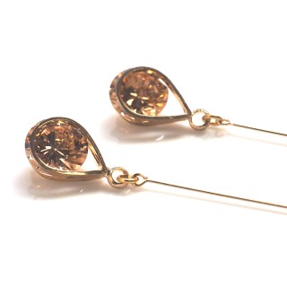 <img src=”dangle-gold-orange-cubic-zirconia-crystal-invisible-clip-on-earrings-non-pierced4.jpg” alt=”pierced look and comfortable dangle gold orange cubic zirconia crystal invisible clip on earrings non pierced”/>