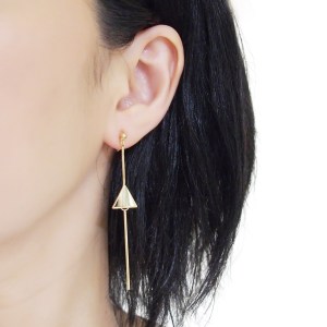 <img src=”comfortable-pierced-look-dangle-long-threader-bar-gold-triangle-minimal-invisible-clip-on-earrings-miyabigrace-e5a4bee880b3e792b0-e5a4bee5bc8fe880b3e792b0-e382a4e383a4.jpg” alt=”pierced look and comfortable Comfortable and pierced look dangle long gold threader triangle invisible clip on earrings by MiyabiGrace 耳環夾 ノンホールピアス 夾式耳環”/>