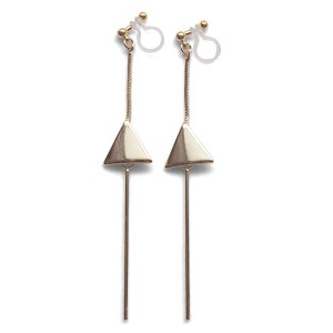 <img src=”comfortable-pierced-look-dangle-long-threader-bar-gold-triangle-minimal-invisible-clip-on-earrings-miyabigrace-e5a4bee880b3e792b0-e5a4bee5bc8fe880b3e792b0-e382a4e383a41.jpg” alt=”pierced look and comfortable Comfortable and pierced look dangle long gold threader triangle invisible clip on earrings by MiyabiGrace 耳環夾 ノンホールピアス 夾式耳環”/>