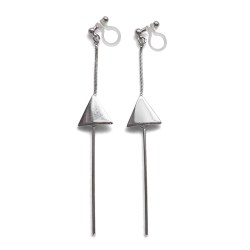 <img src=”comfortable-pierced-look-dangle-long-threader-bar-silver-triangle-minimal-invisible-clip-on-earrings-miyabigrace-e5a4bee880b3e792b0-e5a4bee5bc8fe880b3e792b0-e382a4e383a4.jpg” alt=”pierced look and comfortable Comfortable and pierced look dangle long silver threader triangle invisible clip on earrings by MiyabiGrace 耳環夾 ノンホールピアス 夾式耳環”/>