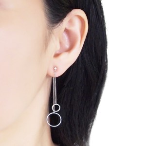 <img src="Pierced look comfortable dangle silver double sided circle long chain hoop invisible clip on earrings 7.jpg" alt="Pierced look comfortable dangle gold double sided circle long chain hoop invisible clip on earrings 4"><img src="Pierced look comfortable dangle silver double sided circle long chain hoop invisible clip on earrings 2.jpg" alt="Pierced look comfortable dangle gold double sided circle long chain hoop invisible clip on earrings 4">